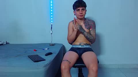 Mike IMDEPENDIENT MODEL online show from 10/20/25, 05:24