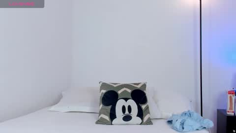 Snapshot of mike__tylor01 chatting on 10/21/25, 01:56 Mike Tylor online show from 10/21/25, 01:56