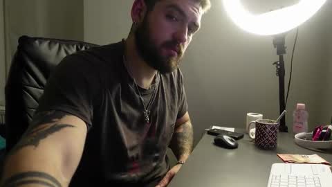 MIKE PLATANO online show from 11/11/25, 08:09