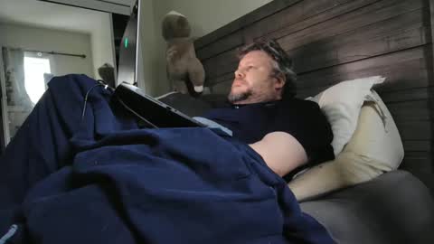 mikejws online show from 11/12/25, 08:19