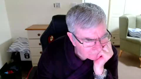 mikespait online show from 11/25/25, 03:28