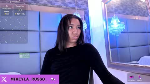 Snapshot of mikeyla_russo_ chatting on 01/30/25, 09:25 Mikeyla online show from 01/30/25, 09:25