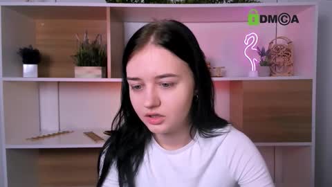 miki_ti online show from 11/05/25, 06:02