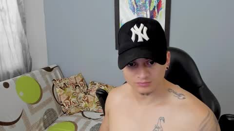 MIKKE online show from 02/12/25, 02:43