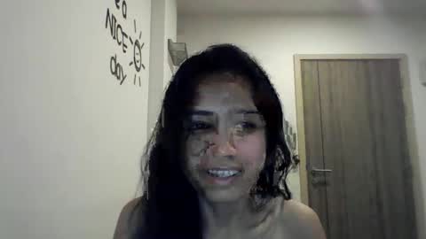 Snapshot of mikonee4u chatting on 11/07/25, 03:12 MikoNee4u online show from 11/07/25, 03:12