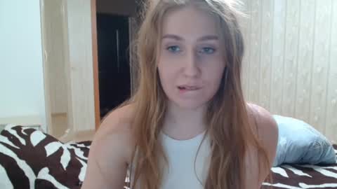 Snapshot of miku_sanders2 chatting on 02/12/25, 06:51 miku_sanders2 online show from 02/12/25, 06:51