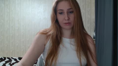 Snapshot of miku_sanders2 chatting on 02/13/25, 03:18 miku_sanders2 online show from 02/13/25, 03:18