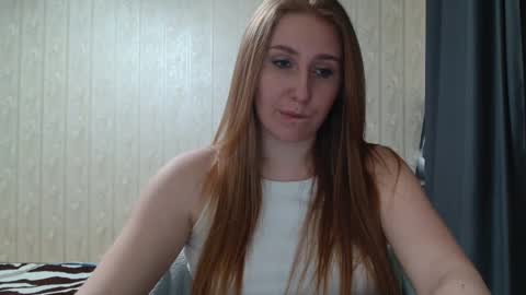 Snapshot of miku_sanders2 chatting on 02/16/25, 03:47 miku_sanders2 online show from 02/16/25, 03:47