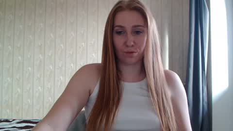 Snapshot of miku_sanders2 chatting on 02/16/25, 07:48 miku_sanders2 online show from 02/16/25, 07:48