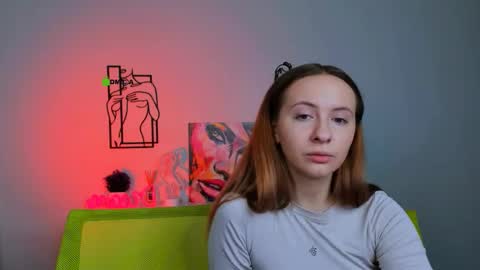 mila_glow online show from 10/06/25, 07:11