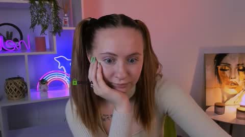 mila_glow online show from 10/07/25, 07:22