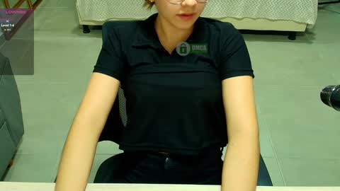 Milena  online show from 02/23/25, 05:18