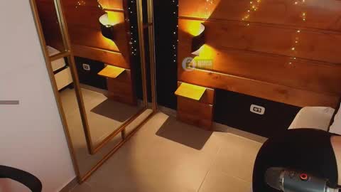 Milena  online show from 09/30/25, 11:15