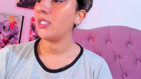 Snapshot of mila_nixon01 chatting on 09/13/25, 05:02 MILA online show from 09/13/25, 05:02