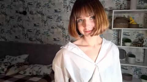 Snapshot of mila_norris chatting on 10/22/25, 10:26 Jane online show from 10/22/25, 10:26