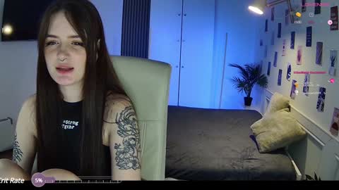 Snapshot of mila_nox chatting on 01/25/25, 08:53 Sasha online show from 01/25/25, 08:53