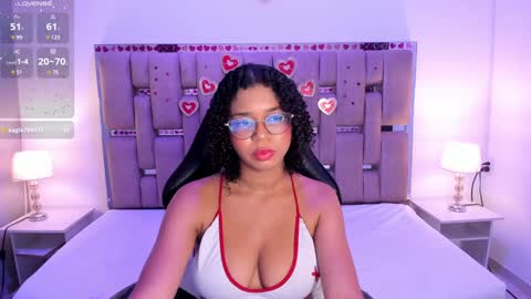 Snapshot of milahall__ chatting on 01/26/25, 03:38 Milenna online show from 01/26/25, 03:38