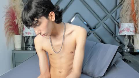 Snapshot of milan_lewiss chatting on 11/15/25, 01:18 milan_lewiss online show from 11/15/25, 01:18