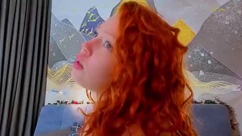 Snapshot of milana_sins chatting on 09/29/25, 03:06 Remy online show from 09/29/25, 03:06