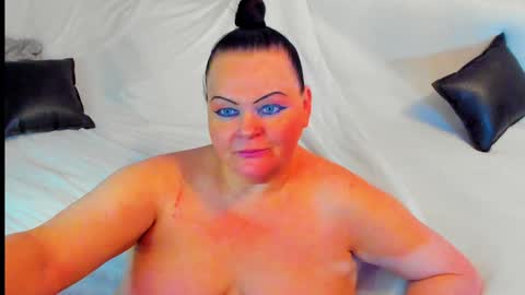 Lana online show from 12/29/24, 10:36