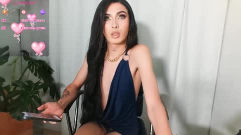 Snapshot of milansantana24 chatting on 02/08/25, 01:11 MILAN SANTANA online show from 02/08/25, 01:11