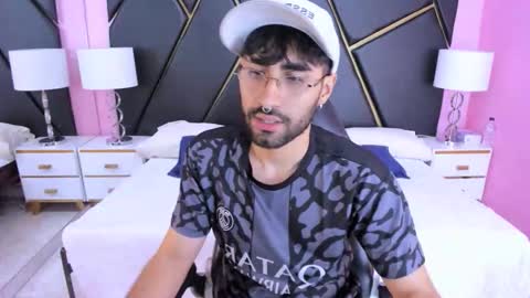 milanzaire online show from 11/07/25, 02:55