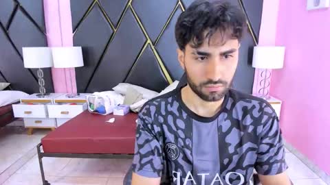 milanzaire online show from 11/17/25, 09:20