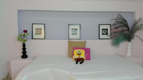 Snapshot of milarose4 chatting on 01/04/25, 11:11 Mila Rose online show from 01/04/25, 11:11