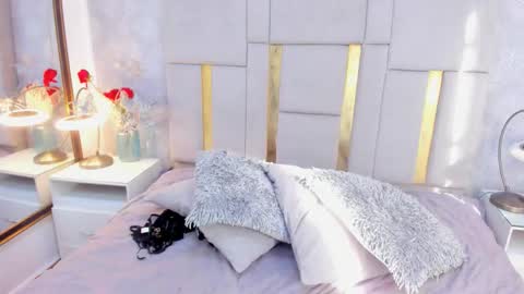 Cami  online show from 11/04/25, 12:48