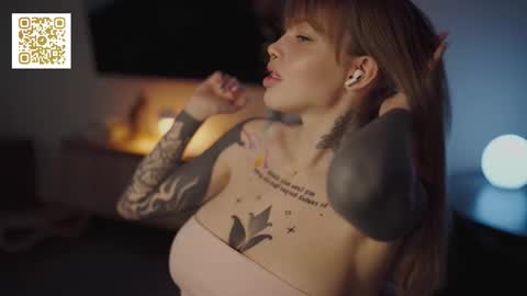 Snapshot of mileeena chatting on 10/29/25, 01:13 M Telegram mamagotachannel online show from 10/29/25, 01:13