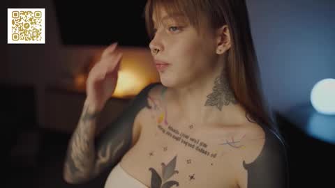 Snapshot of mileeena chatting on 11/16/25, 02:00 M Telegram mamagotachannel online show from 11/16/25, 02:00