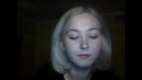 Snapshot of milena391630 chatting on 02/16/25, 04:42 Milena new nonude shy blonde natural online show from 02/16/25, 04:42
