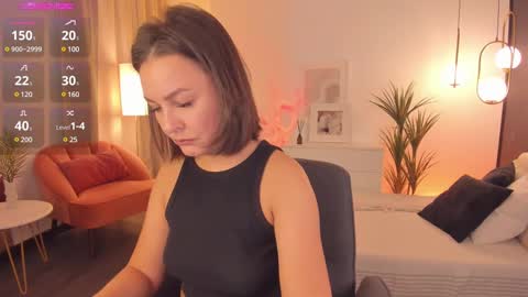 Snapshot of milena_mellow chatting on 02/21/25, 09:11 Milena online show from 02/21/25, 09:11