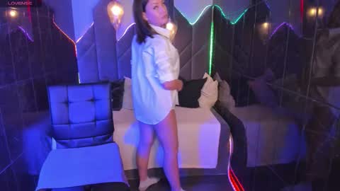 Snapshot of milena_mellow chatting on 10/24/25, 08:38 Milena online show from 10/24/25, 08:38