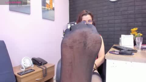 Snapshot of milenahot_69 chatting on 03/12/25, 04:02 Milena online show from 03/12/25, 04:02