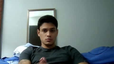 Snapshot of milesmboy chatting on 02/20/25, 08:47 milesmboy online show from 02/20/25, 08:47