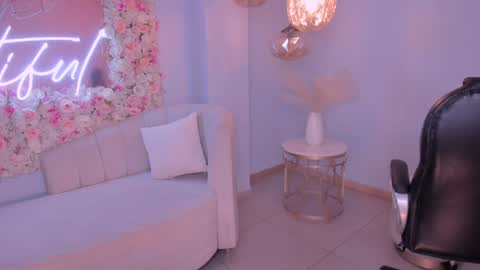 Miley Cruz  IG miley model23 online show from 12/07/24, 09:39