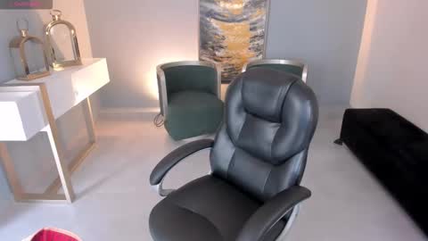 Miley Cruz  IG miley model23 online show from 09/20/25, 06:53