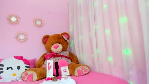 Antonella online show from 03/01/25, 04:33