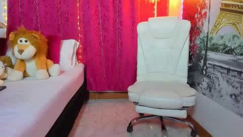 Nakary Bustamante online show from 03/02/25, 01:36