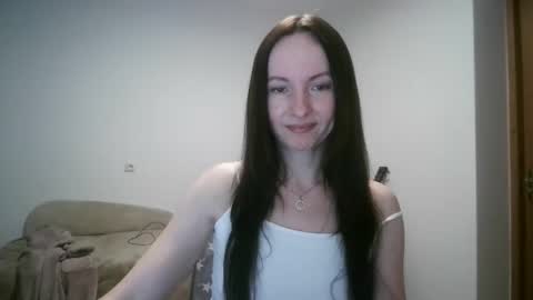 Snapshot of miliah chatting on 09/08/25, 07:13 miliah online show from 09/08/25, 07:13