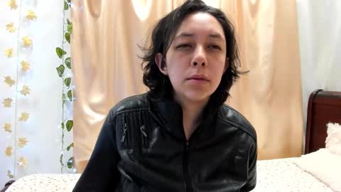 Millie online show from 11/18/25, 02:21