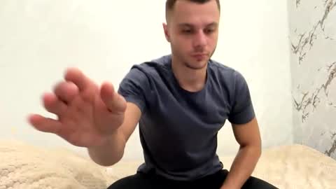 Snapshot of milka_boys chatting on 10/14/25, 09:10 Dan online show from 10/14/25, 09:10