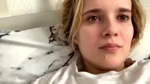 milkybaby269137 online show from 02/09/25, 11:14