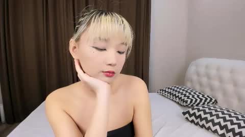 Milla or just Mi online show from 10/03/25, 02:58