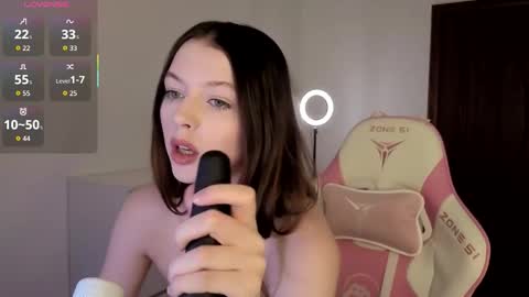 millanarush_ online show from 11/15/25, 12:02