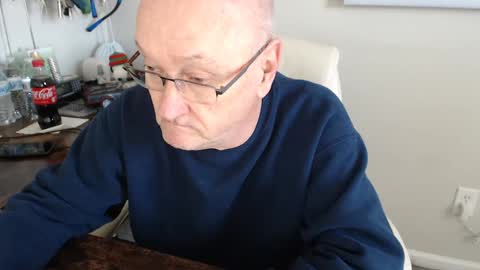 Snapshot of millenium0129 chatting on 01/16/25, 06:37 millenium0129 online show from 01/16/25, 06:37