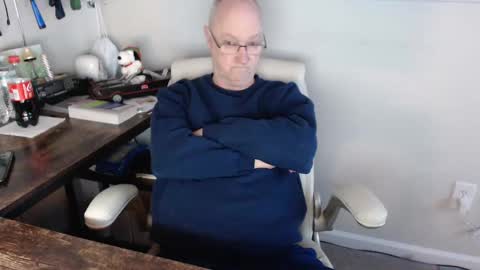 Snapshot of millenium0129 chatting on 02/18/25, 11:41 millenium0129 online show from 02/18/25, 11:41