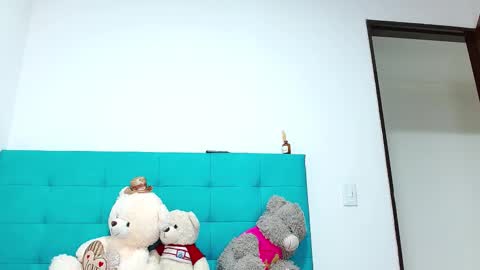 Snapshot of miller_sweet chatting on 02/17/25, 07:21 Aleja online show from 02/17/25, 07:21