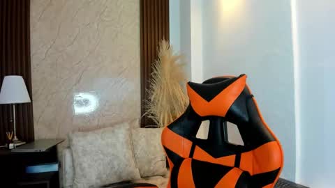 Snapshot of miller_sweet chatting on 09/17/25, 08:21 Aleja online show from 09/17/25, 08:21